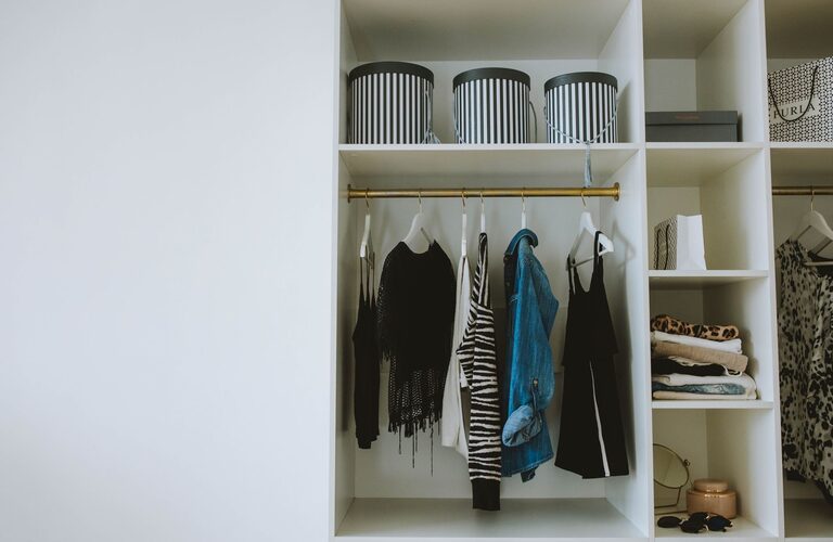 Simple Tips for a Tidy Closet That Stays Organized